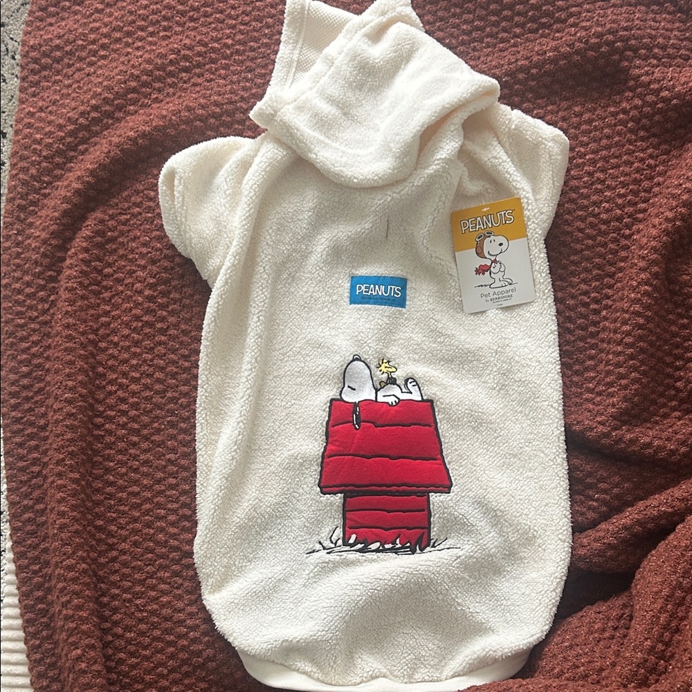 Peanuts Snoopy Red Doghouse Hooded Sweater.